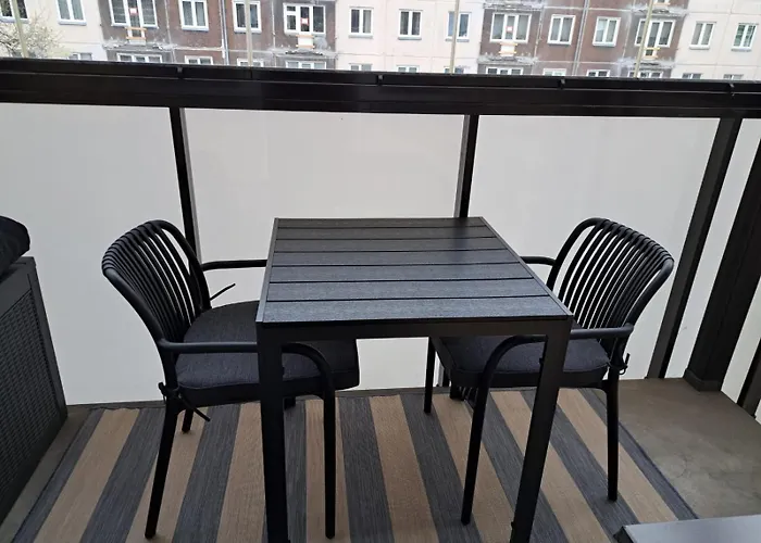 Comfortable Gerbera Apartment *